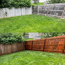Fence-Cleaning-Restoration-and-House-Washing-Services-Completed-in-Lexington-Kentucky-near-Todds-Rd 2